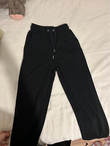 xs Beden Stradivarius Eşofman