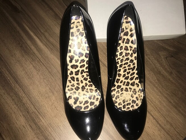 Bambi Bambi kutulu 40 numara platform topuklu