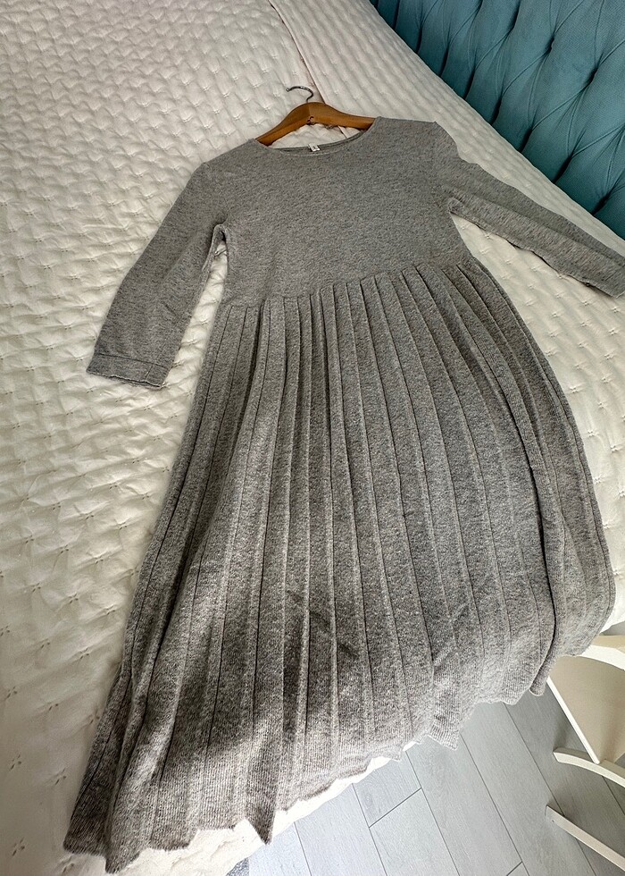 Yumuşacık yün elbise. - Görsel 3