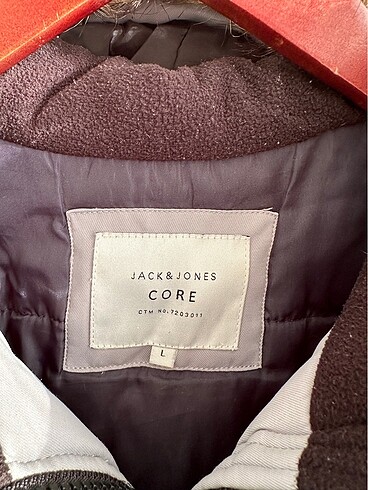 Şıklık ve Konfor Bir Arada: En Trend Kabanlar Burada! - Görsel 6