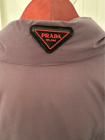 Prada ,Bu kabanla Kışa Meydan Okuyun! - Görsel 7