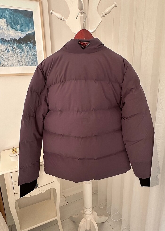 Prada ,Bu kabanla Kışa Meydan Okuyun! - Görsel 2