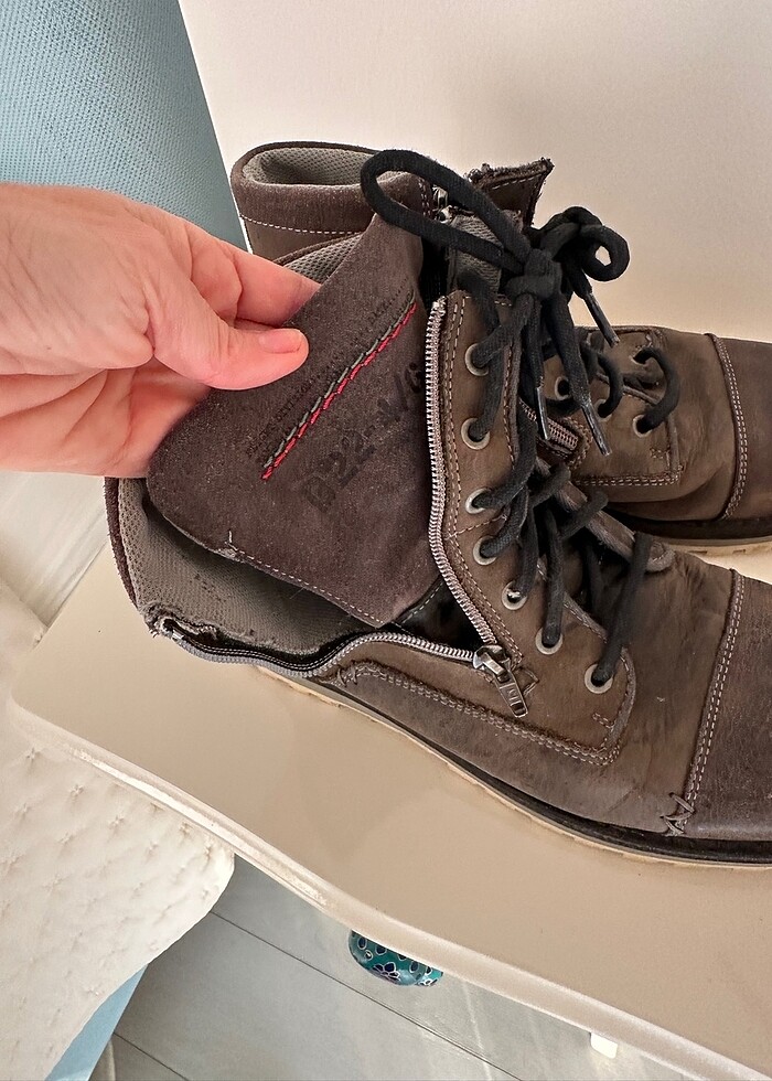 Fermuarlı şık botlar . - Görsel 3