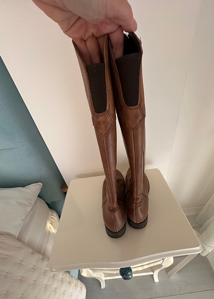 Yurt dışından birinci kalite gerçek deri çizmeler. - Görsel 3