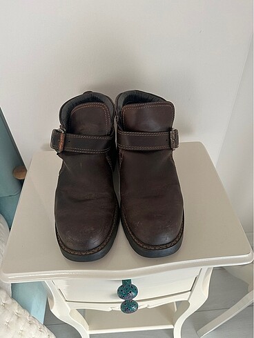 Yurtdışından tabanı kalın gerçek deri harika botlar. - Görsel 3