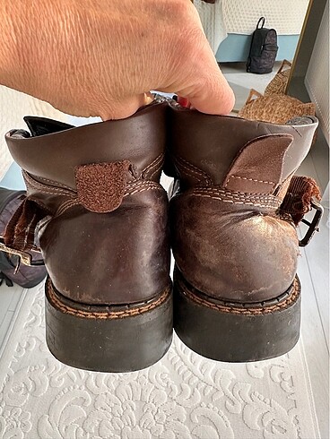 Yurtdışından tabanı kalın gerçek deri harika botlar. - Görsel 6