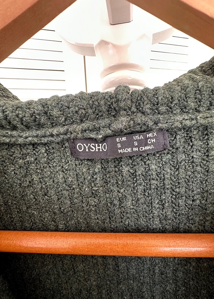 OYSHO dan yeşil kazak - Görsel 3