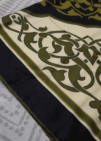 Kadın Vintage Haki İpek Görünümlü Fular - Görsel 2