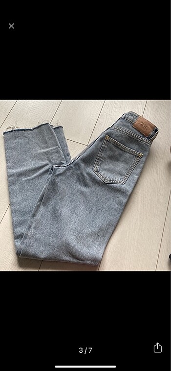 32 Beden mavi Renk Zara mavi jean
