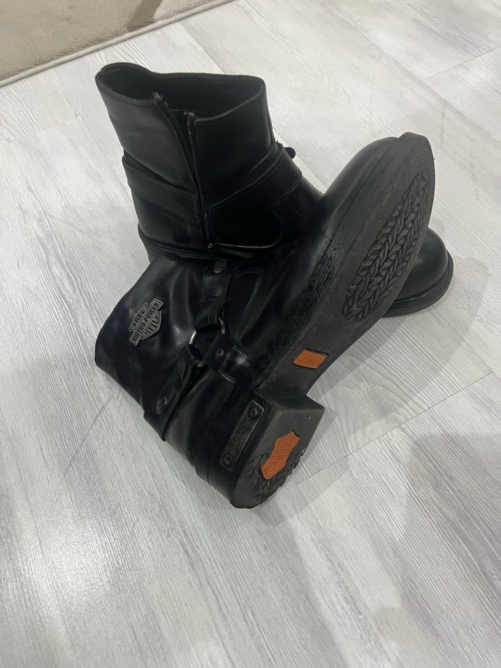 Kemer Detaylı Siyah Deri Biker Bot - Görsel 2