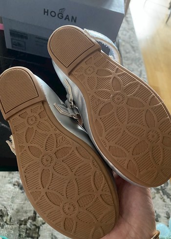 Kız Çocuk Beyaz Tokalı Bale Ayakkabısı - Görsel 2