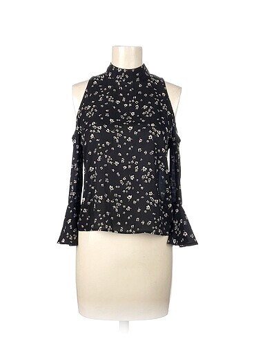 Bershka Bluz %70 İndirimli.