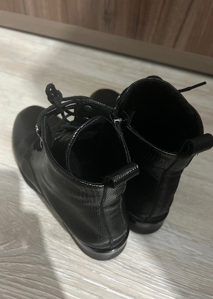 Kadın postal bot - Görsel 4