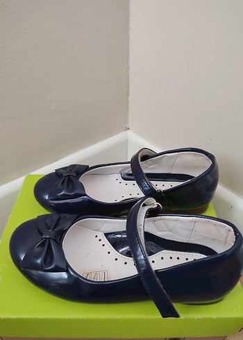 Kız Çocuk Lacivert Tokalı Bale Ayakkabısı - Görsel 3