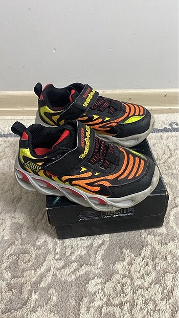 Skechers Skechers adidas Puma nike igor FLO