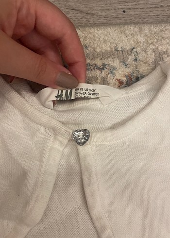 HM Kız Çocuk Krem Renkli Uzun Kollu Bolero - Görsel 2