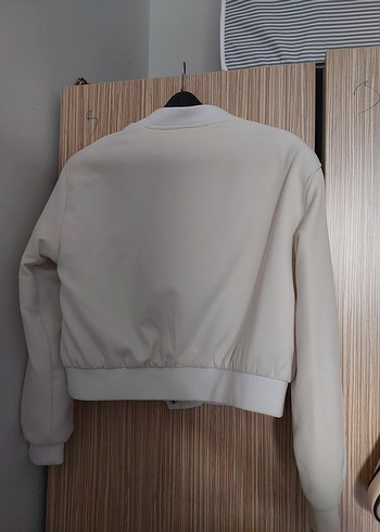 Düğmeli Beyaz Midi Kadın Ceket - Görsel 3