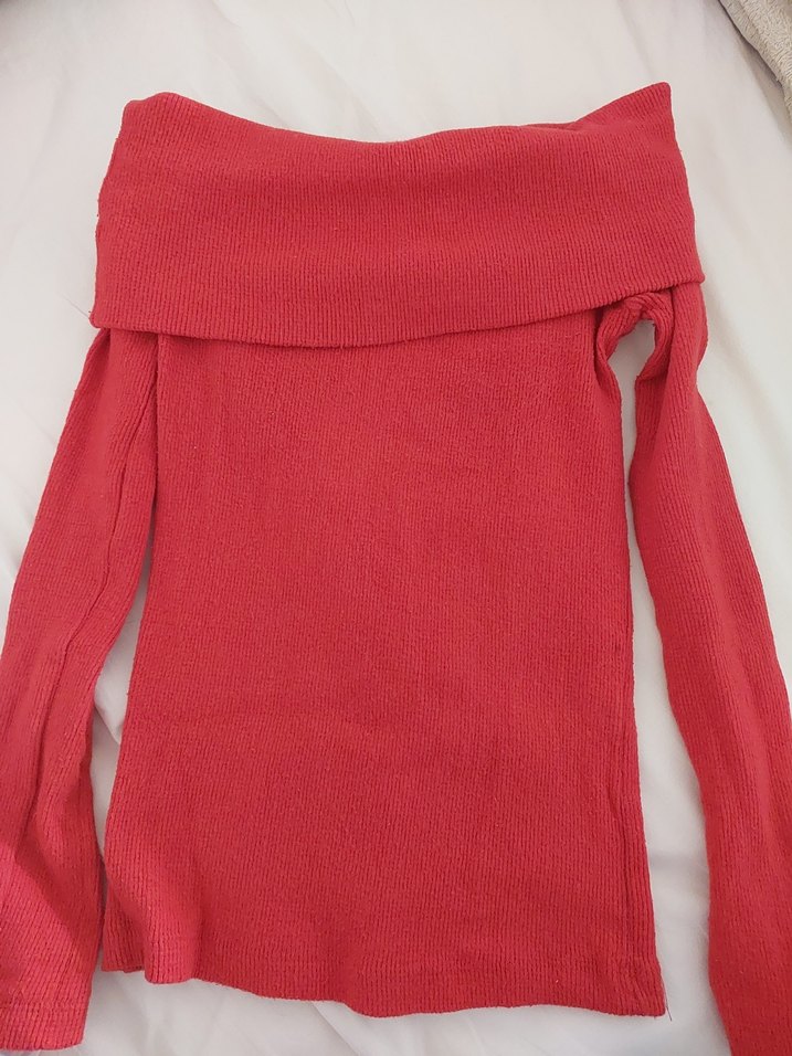 kırmızı kayık yaka bluz - Görsel 3