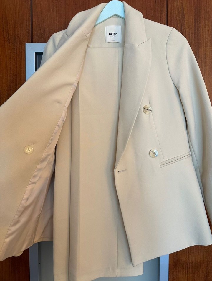 Bej Düğmeli Kadın Blazer Ceket pantolon takım - Görsel 3