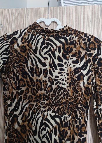 Leopar Desenli Kadın Bluz - Görsel 3