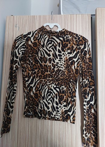 Leopar Desenli Kadın Bluz - Görsel 4