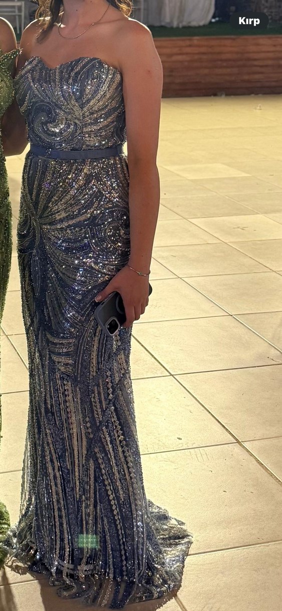 Parlak Desenli Straplez Uzun Gece Elbisesi - Görsel 2