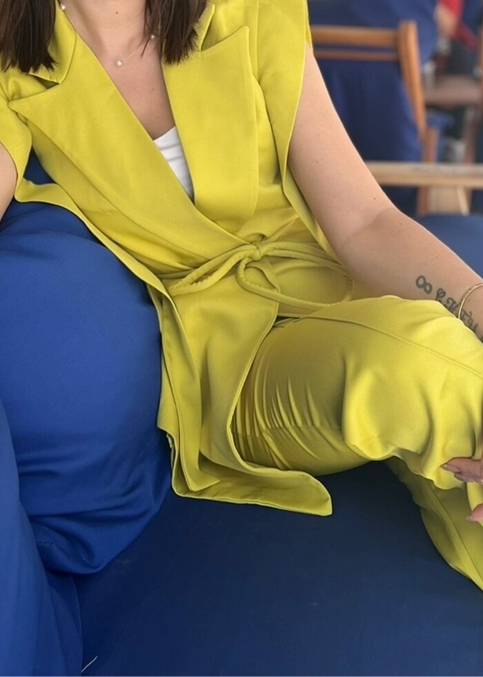 Şık takım elbise - Görsel 3