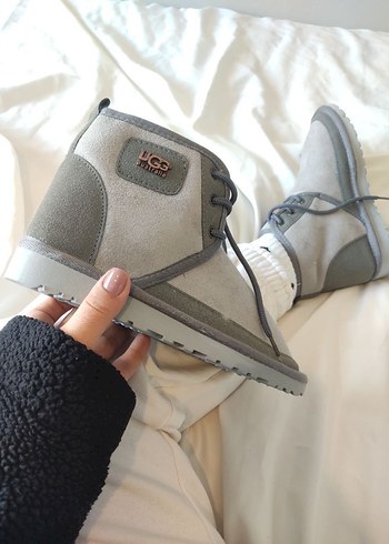 Gri Süet UGG Kadın bağcıklı Bot