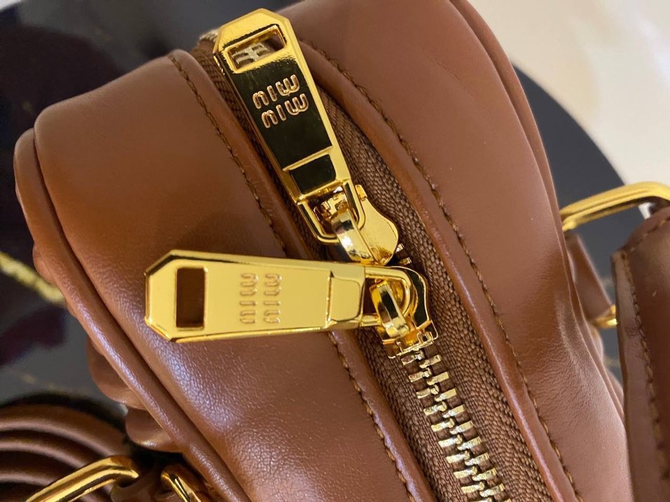 A kalite askılı Kadın Çantası - Görsel 3