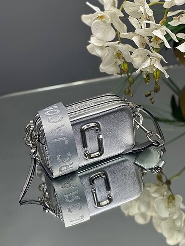 Beden Marc jacobs askılı çanta