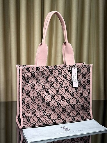 Victoria secret tote bag