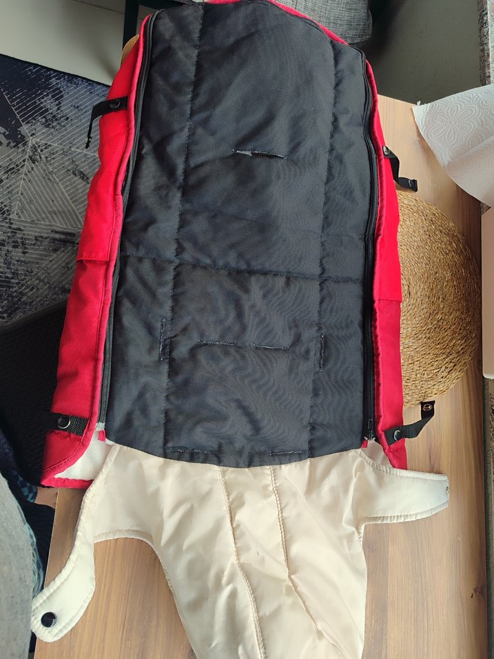 Kırmızı Parlak Chicco Bebek Taşıyıcı tulum lite a way - Görsel 2