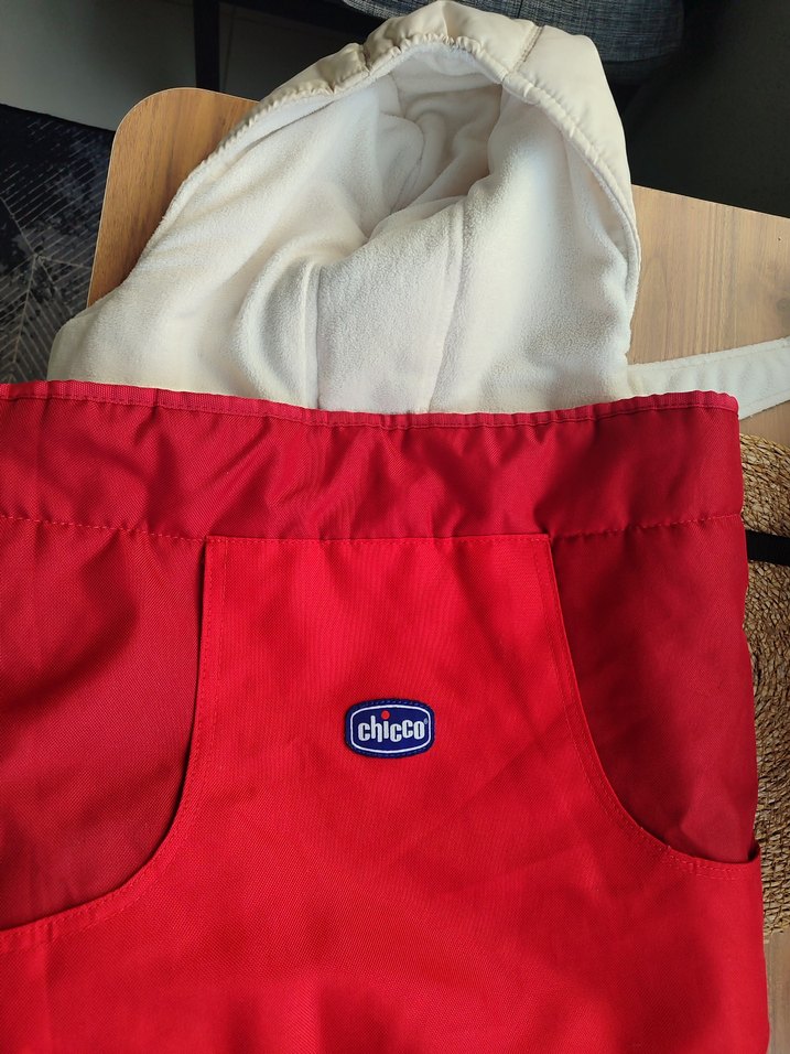 Kırmızı Parlak Chicco Bebek Taşıyıcı tulum lite a way - Görsel 3