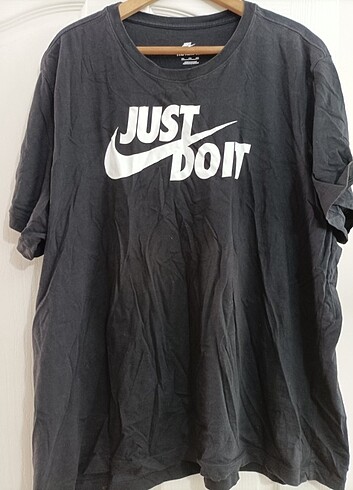 Nike erkek tişört 