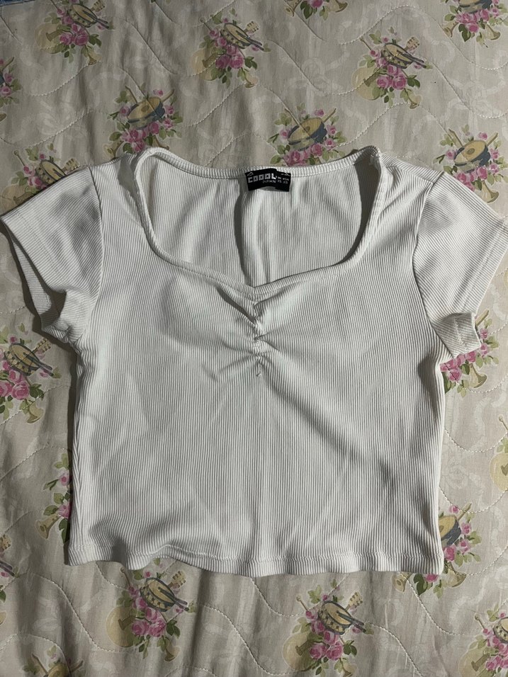 Pamuklu V Yakalı Kısa Kollu Kadın Bluz - Görsel 2