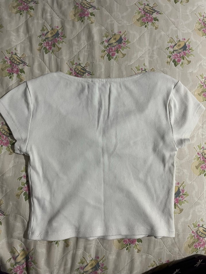 Pamuklu V Yakalı Kısa Kollu Kadın Bluz - Görsel 3