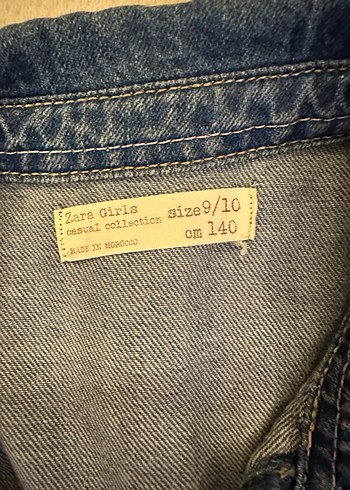 Zara marka Düğmeli Nakışlı kız çocuk Kot Ceket - Görsel 2