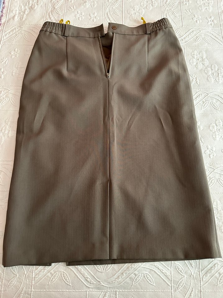 Düğmeli Bej Uzun Kadın Etek - Görsel 2