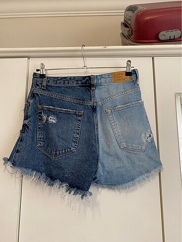 40 Beden BERSHKA MARKASI