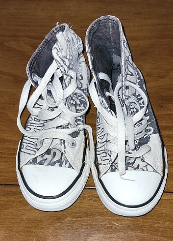 28 Beden gri Renk Converse Çocuk Ayakkabı