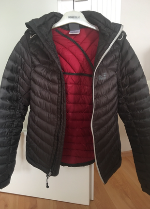 s Beden Jack Wolfskin mont yeni gibi