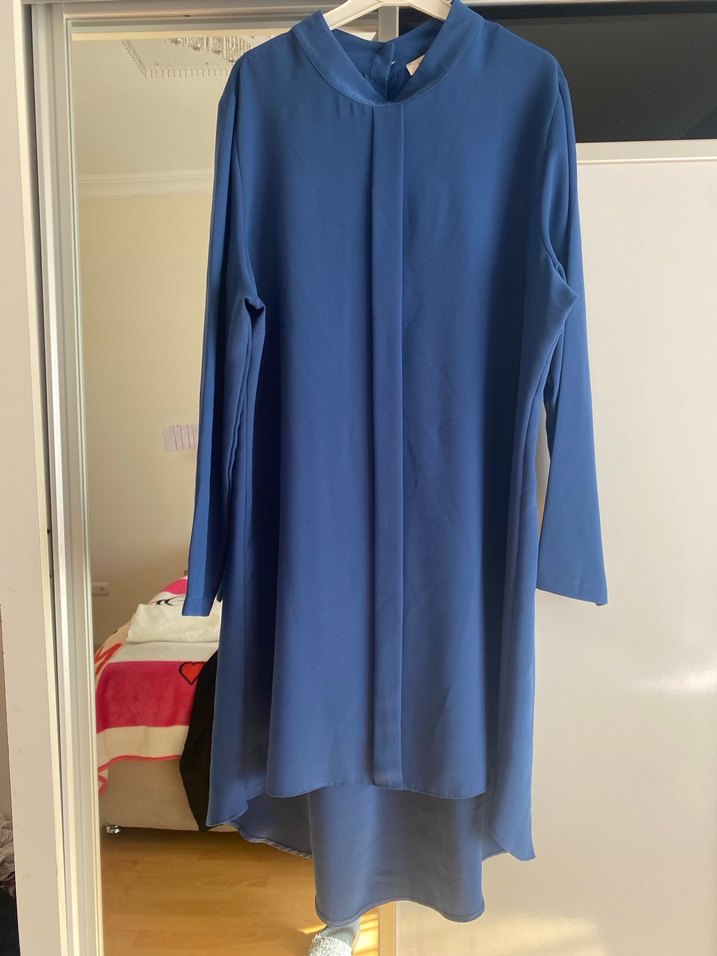 Düğmeli Yüksek Yakalı Uzun Mavi Tunik - Görsel 2