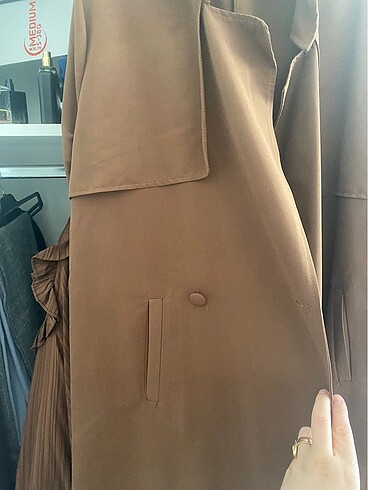 Diğer Bayan trench