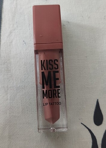 Pastel Kiss me more ruj 04 Peach