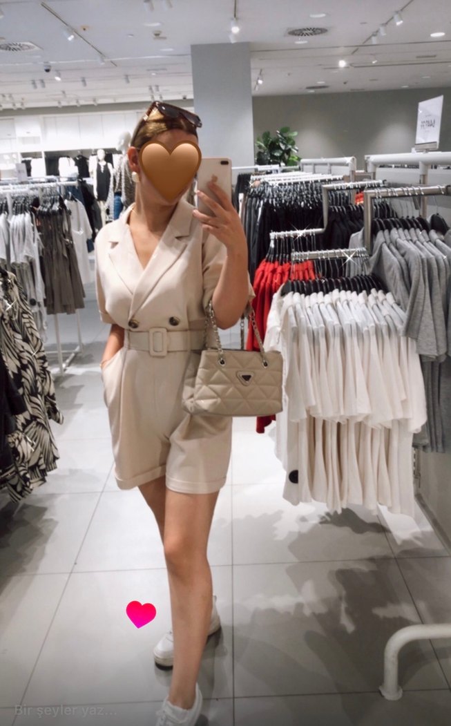 Bej şort ceket tulum - Görsel 2