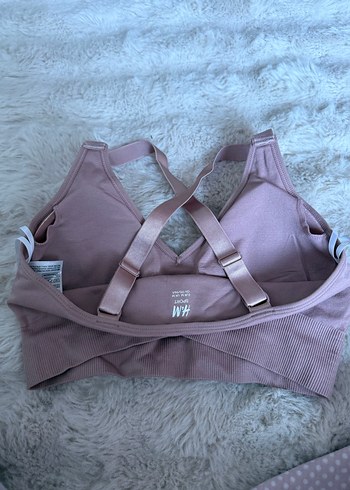 H&M Dikişsiz Sporcu Sütyeni - Görsel 7