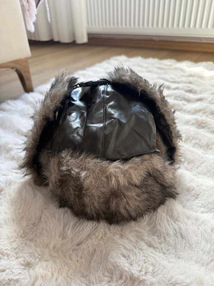 Kahverengi Kürklü Deri Kadın Biker Şapka - Görsel 4