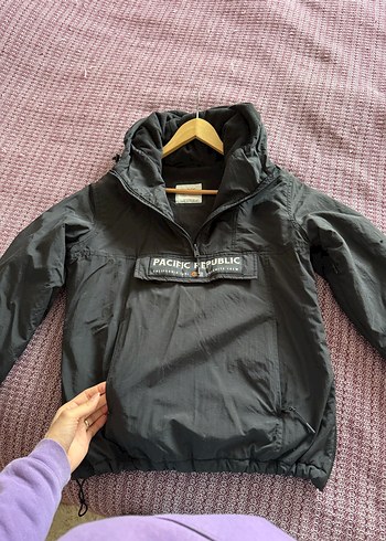 Pull&Bear Kanguru Yağmurluk - Görsel 8