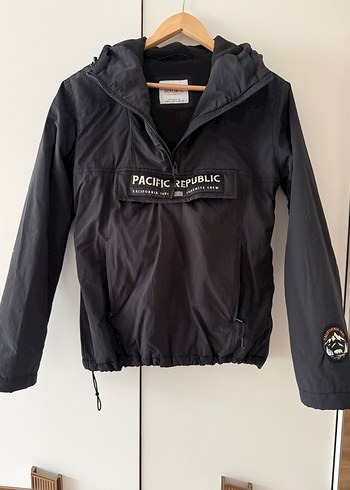 Pull&Bear Kanguru Yağmurluk - Görsel 7