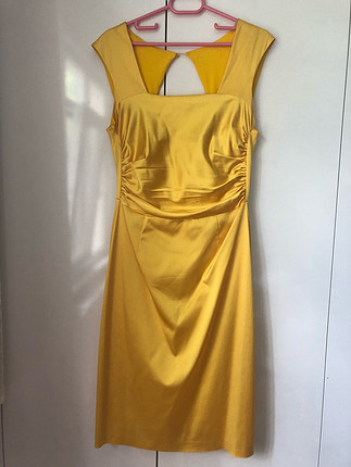 Sarı Elbise